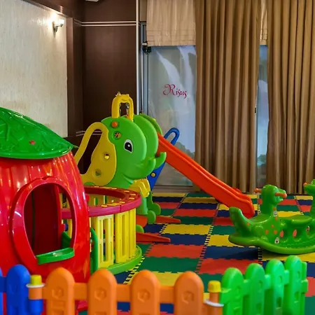 Risus Hotel 3*