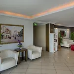 Risus Hotel 3*