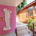 Risus Hotell Side