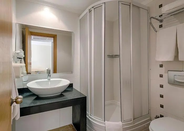 Risus Hotel 3*